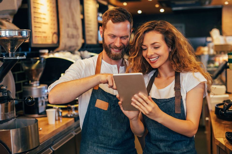 5 Ways AI Can Help Restaurant Owners Improve Efficiency and Increase Profits